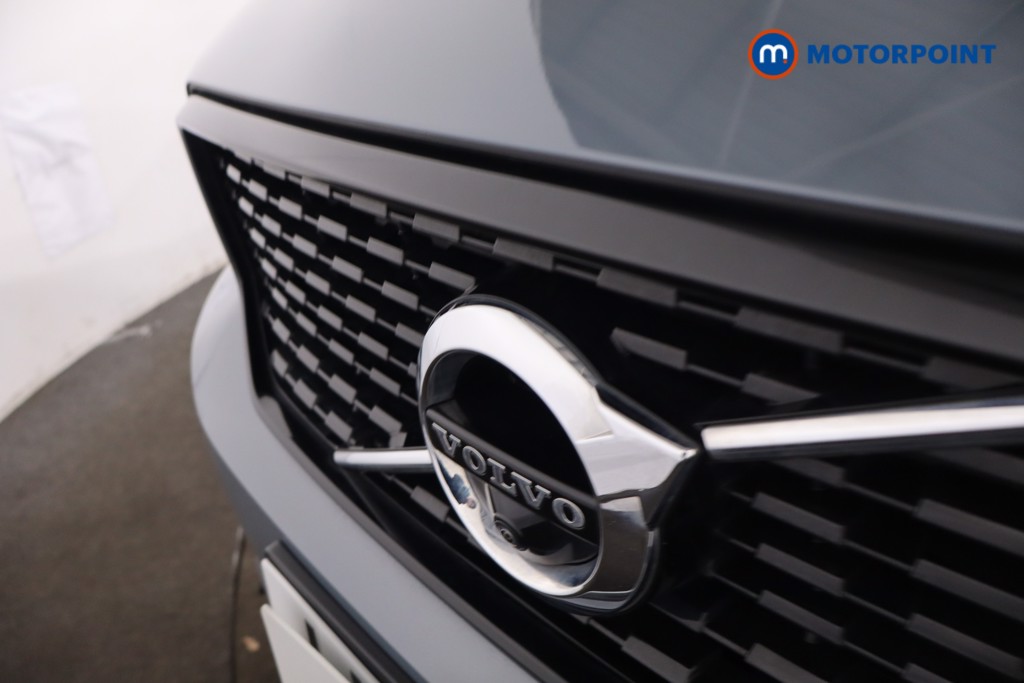 Volvo Xc40 R Design Pro Automatic Petrol SUV - Stock Number (1628544) - 31st supplementary image