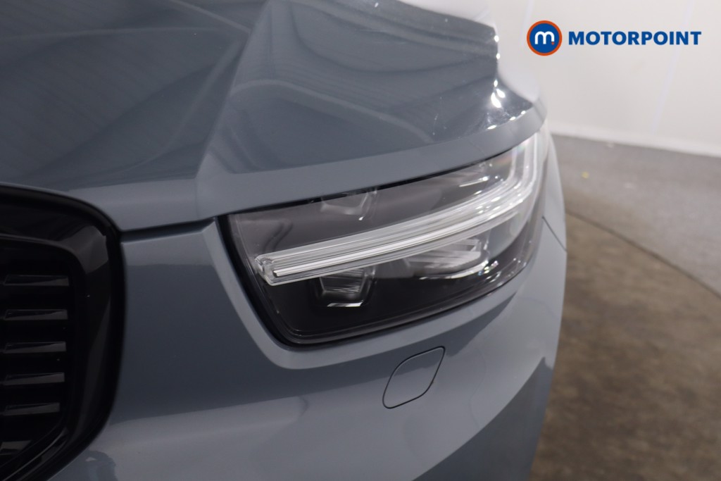Volvo Xc40 R Design Pro Automatic Petrol SUV - Stock Number (1628544) - 32nd supplementary image