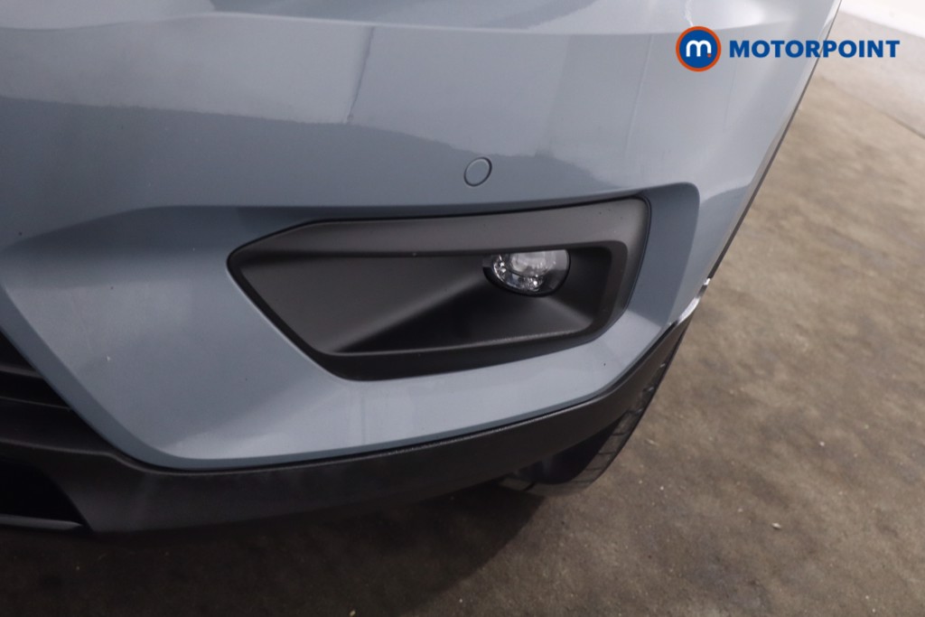 Volvo Xc40 R Design Pro Automatic Petrol SUV - Stock Number (1628544) - 33rd supplementary image