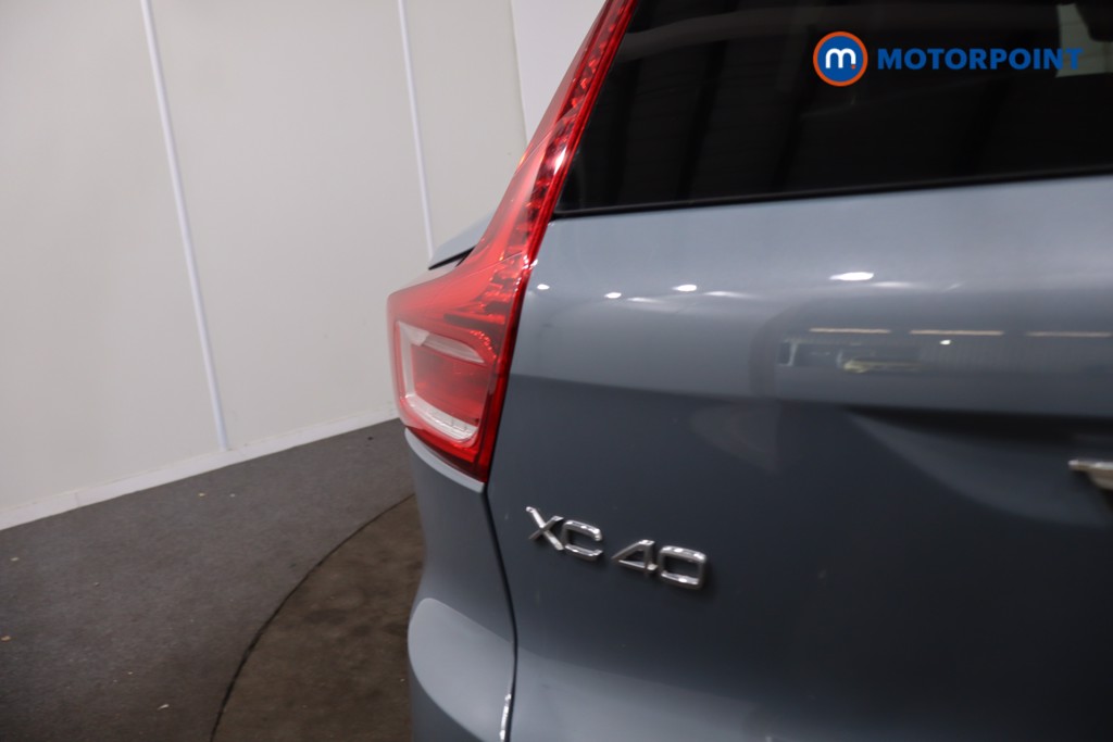 Volvo Xc40 R Design Pro Automatic Petrol SUV - Stock Number (1628544) - 37th supplementary image