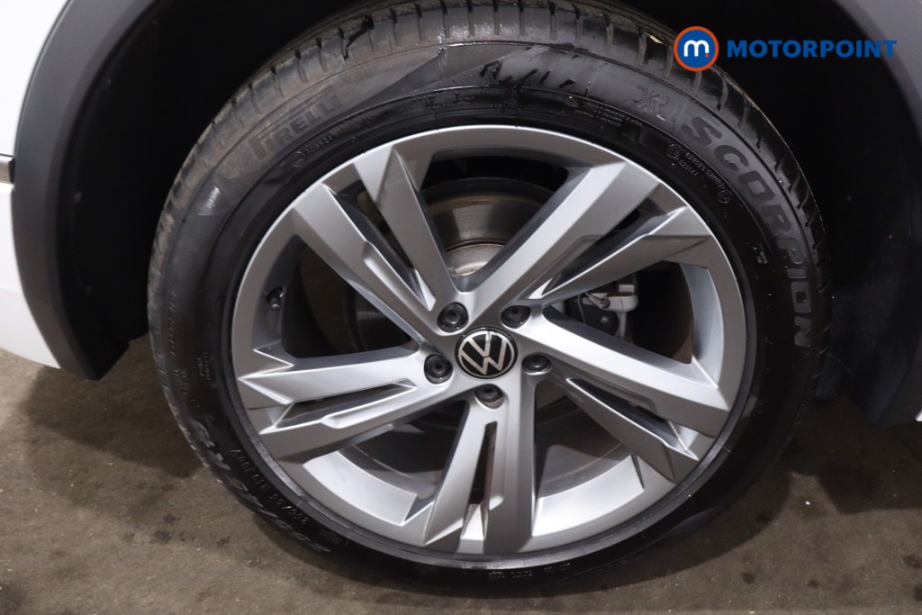 Volkswagen Tiguan R-Line Edition Automatic Petrol SUV - Stock Number (1628581) - 9th supplementary image