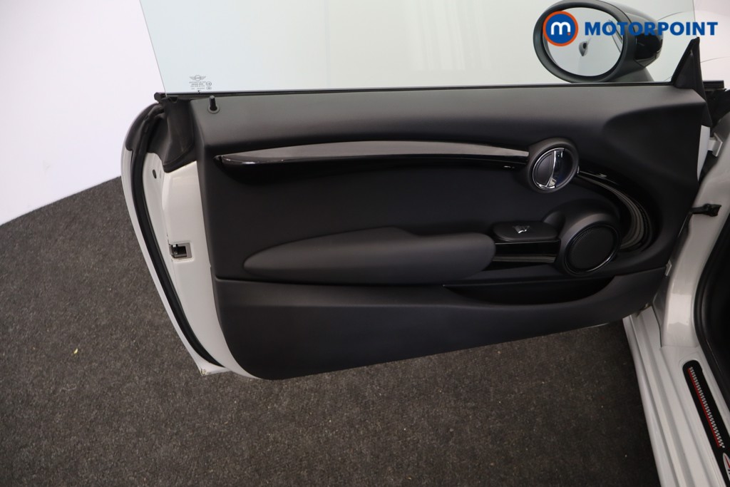 Mini Hatchback Cooper S Sport Automatic Petrol Hatchback - Stock Number (1628617) - 19th supplementary image