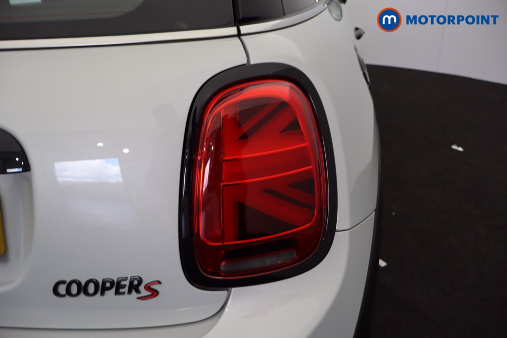 Mini Hatchback Cooper S Sport Automatic Petrol Hatchback - Stock Number (1628617) - 26th supplementary image