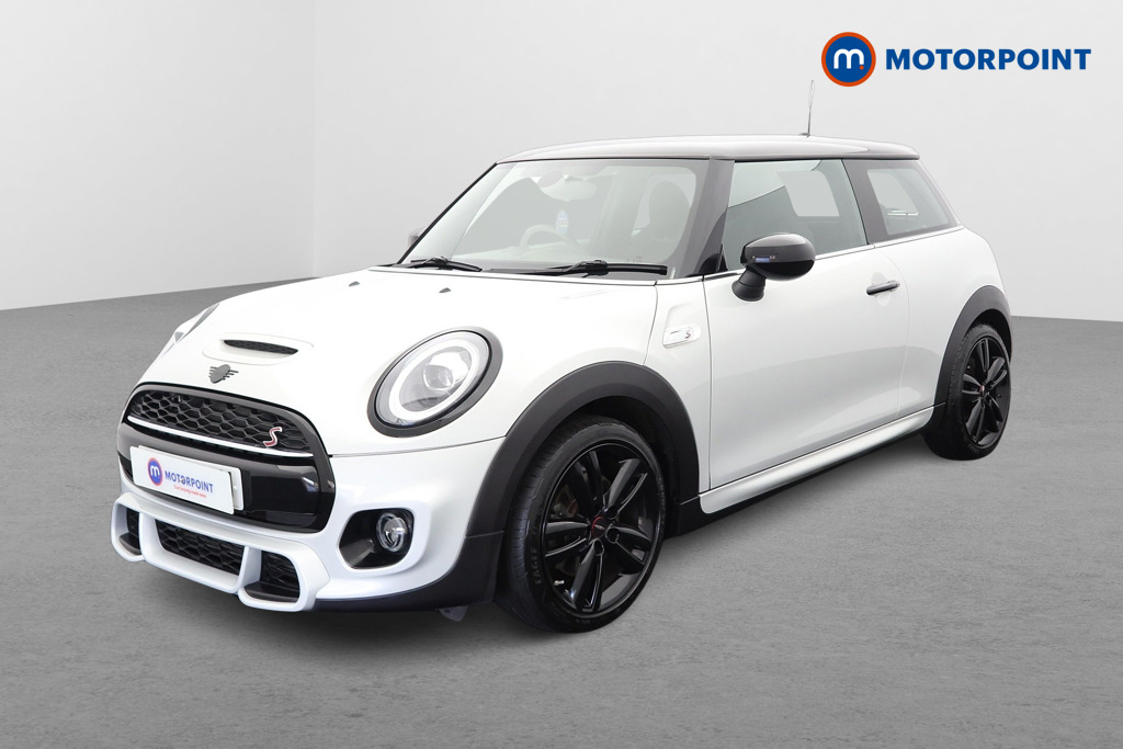 Mini Hatchback Cooper S Sport Automatic Petrol Hatchback - Stock Number (1628617) - Passenger side front corner