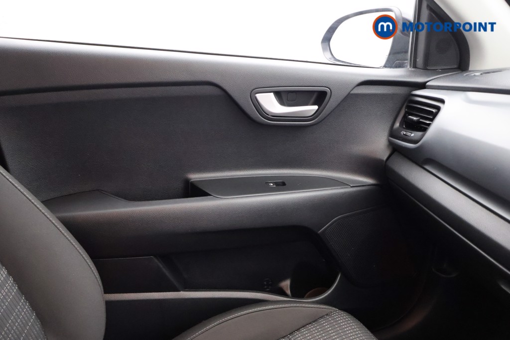 KIA Stonic 2 Manual Petrol SUV - Stock Number (1628651) - 14th supplementary image