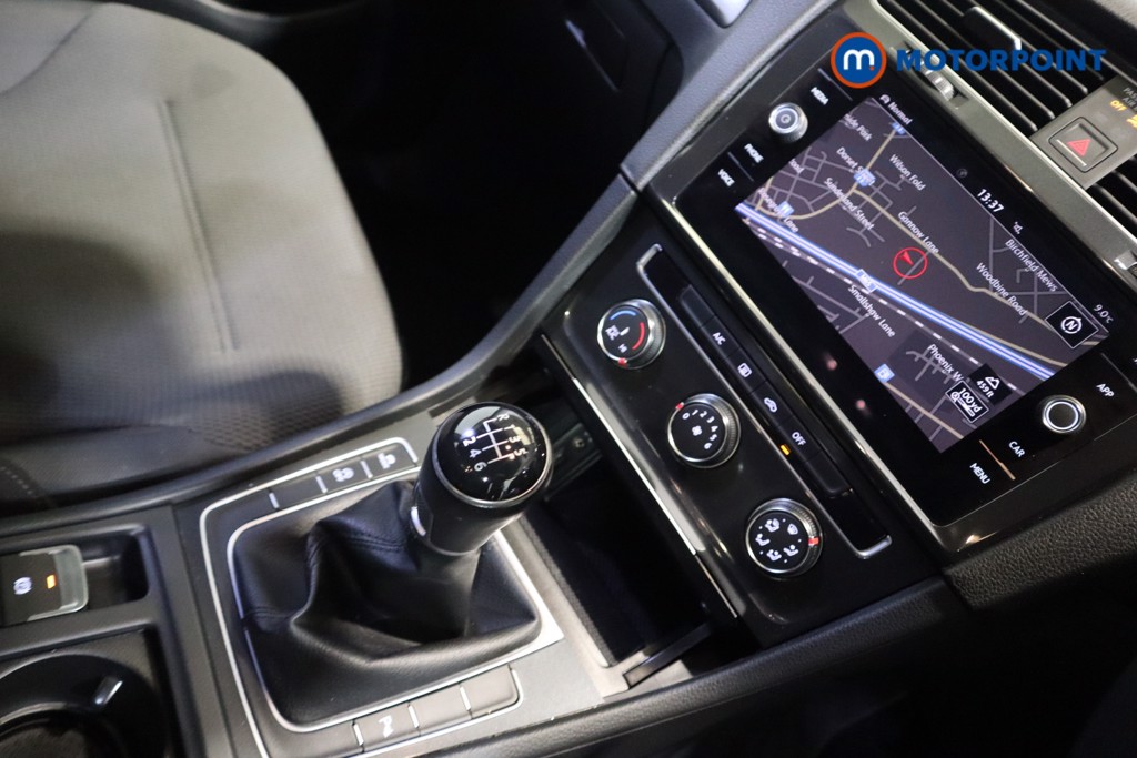 Volkswagen Golf SE Manual Petrol Hatchback - Stock Number (1629059) - 7th supplementary image