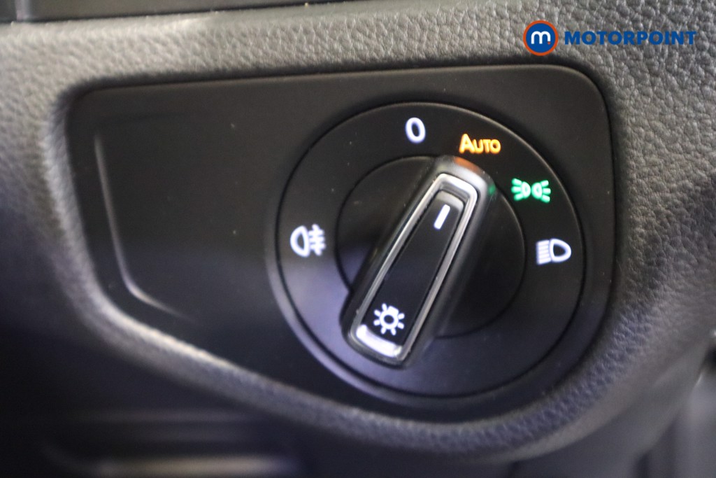 Volkswagen Golf SE Manual Petrol Hatchback - Stock Number (1629059) - 11th supplementary image