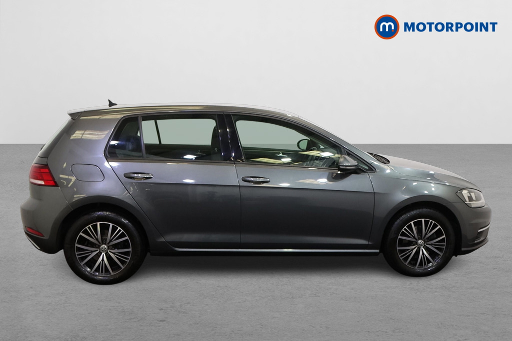 Volkswagen Golf SE Manual Petrol Hatchback - Stock Number (1629059) - Drivers side
