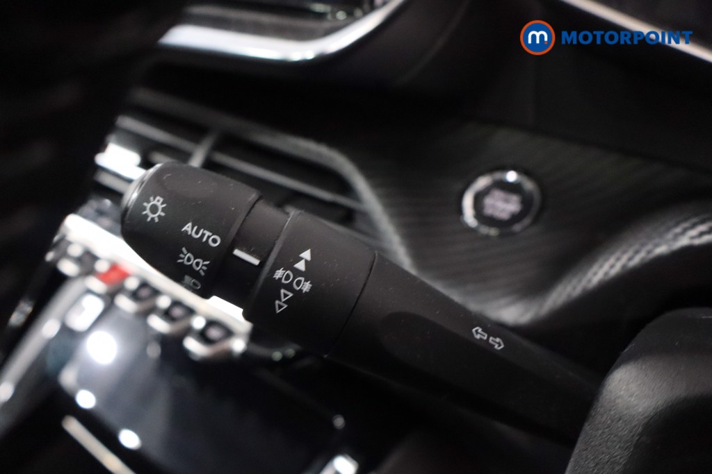 Peugeot 2008 Allure Manual Petrol SUV - Stock Number (1629087) - 14th supplementary image