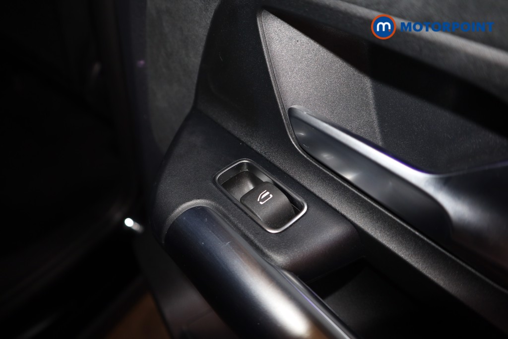 Mercedes-Benz EQA Amg Line Automatic Electric SUV - Stock Number (1629190) - 22nd supplementary image