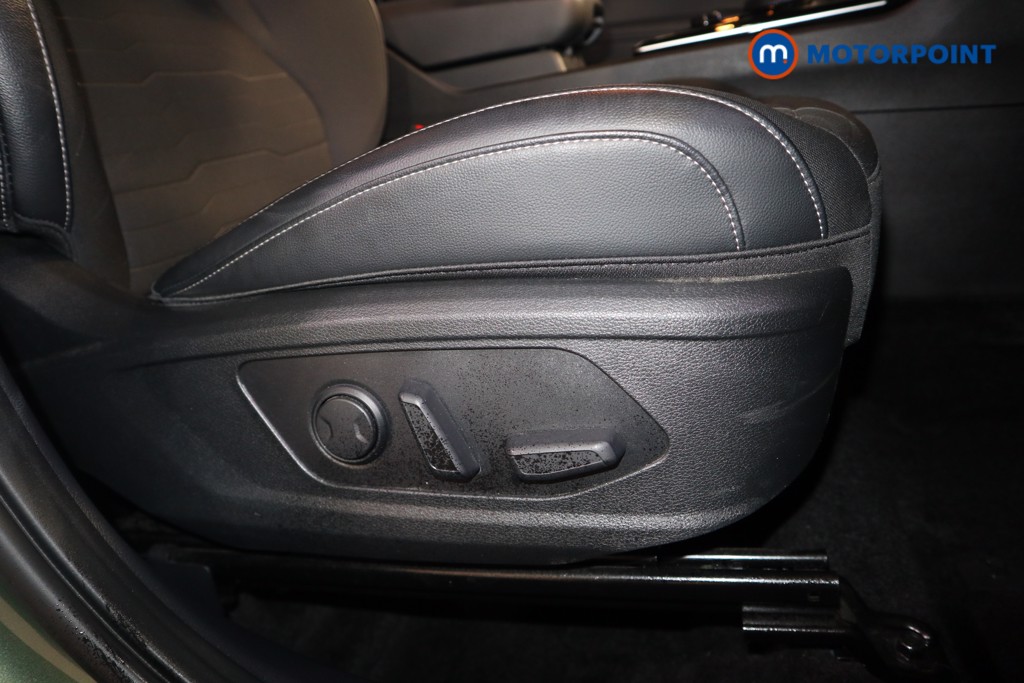 KIA Sportage 3 Automatic Petrol-Electric Hybrid SUV - Stock Number (1629216) - 16th supplementary image