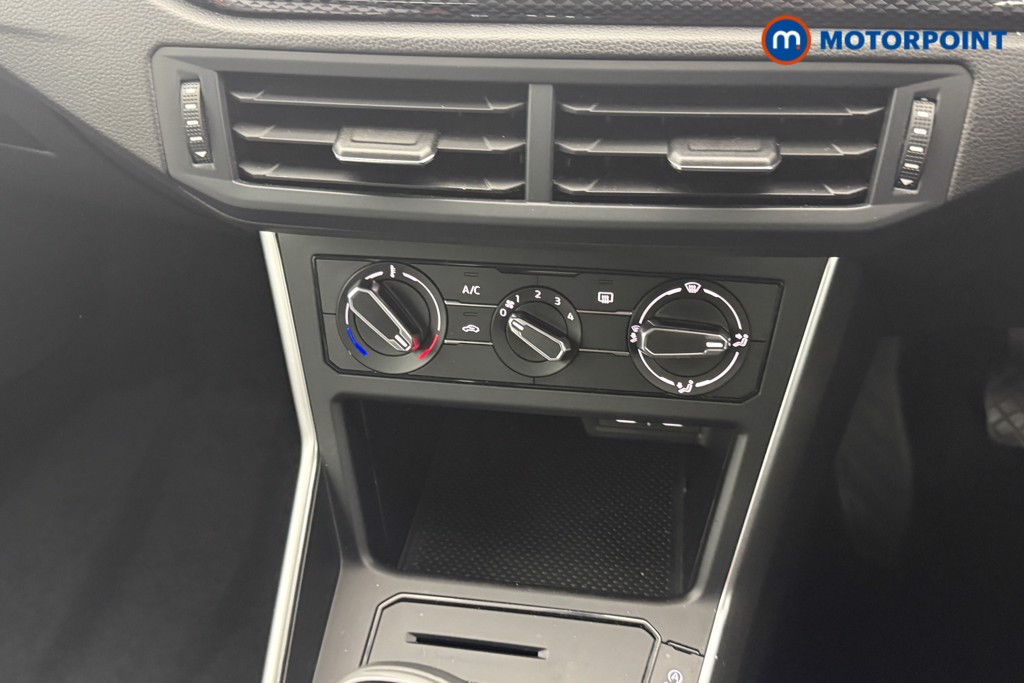 Volkswagen Polo Life Manual Petrol Hatchback - Stock Number (1629381) - 5th supplementary image