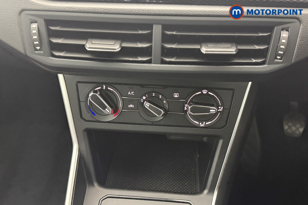 Volkswagen Polo Life Manual Petrol Hatchback - Stock Number (1629381) - 11th supplementary image
