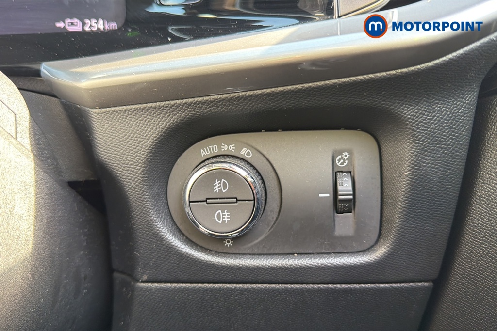 Vauxhall Mokka Ultimate Automatic Electric SUV - Stock Number (1629612) - 11th supplementary image