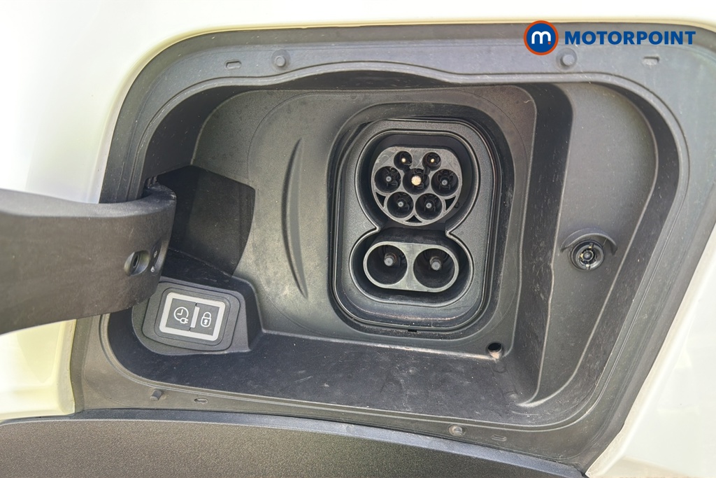 Vauxhall Mokka Ultimate Automatic Electric SUV - Stock Number (1629612) - 41st supplementary image