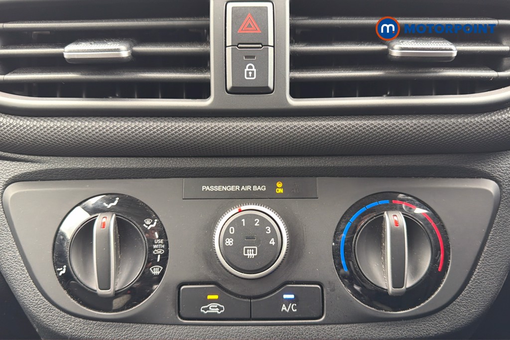 Hyundai I10 Advance Manual Petrol Hatchback - Stock Number (1629845) - 12th supplementary image