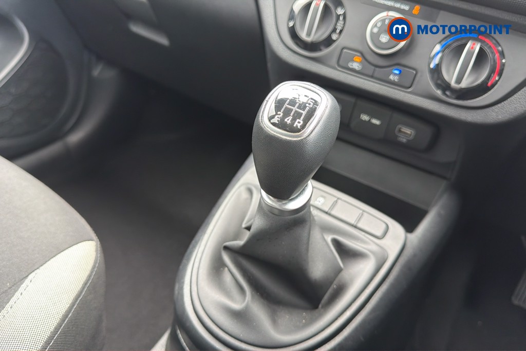 Hyundai I10 Advance Manual Petrol Hatchback - Stock Number (1629845) - 15th supplementary image