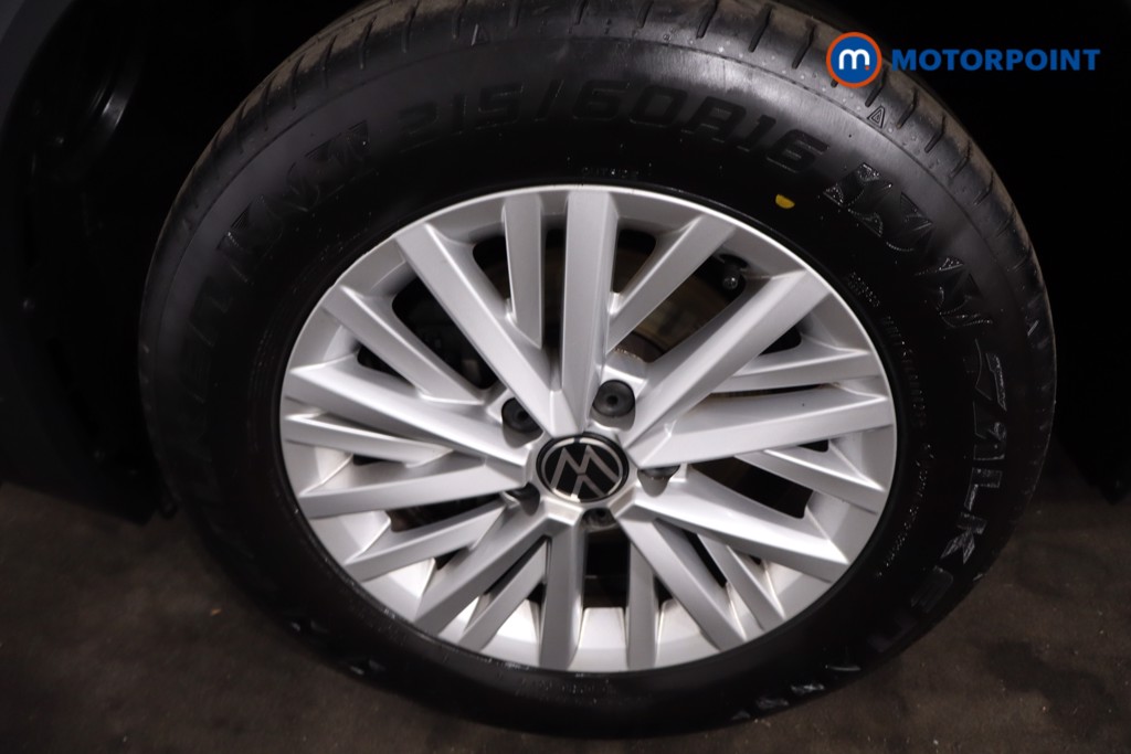 Volkswagen T-Roc Life Automatic Petrol SUV - Stock Number (1629850) - 12th supplementary image