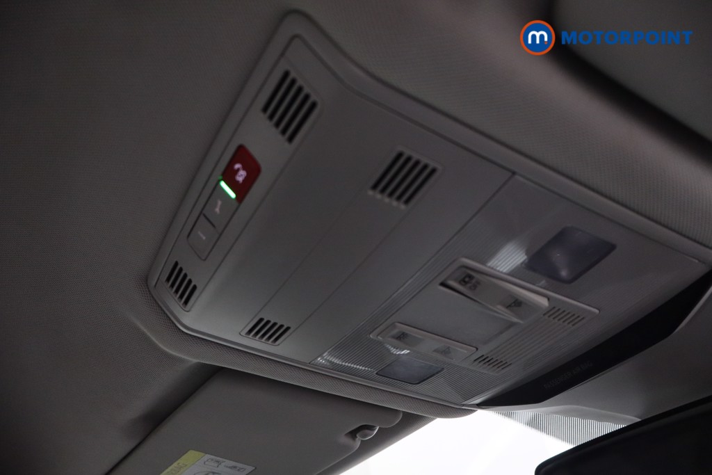 Volkswagen T-Roc Life Automatic Petrol SUV - Stock Number (1629850) - 21st supplementary image