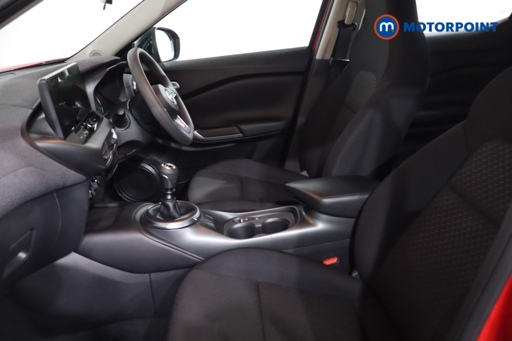 Nissan Juke Acenta Premium Manual Petrol SUV - Stock Number (1629867) - 4th supplementary image