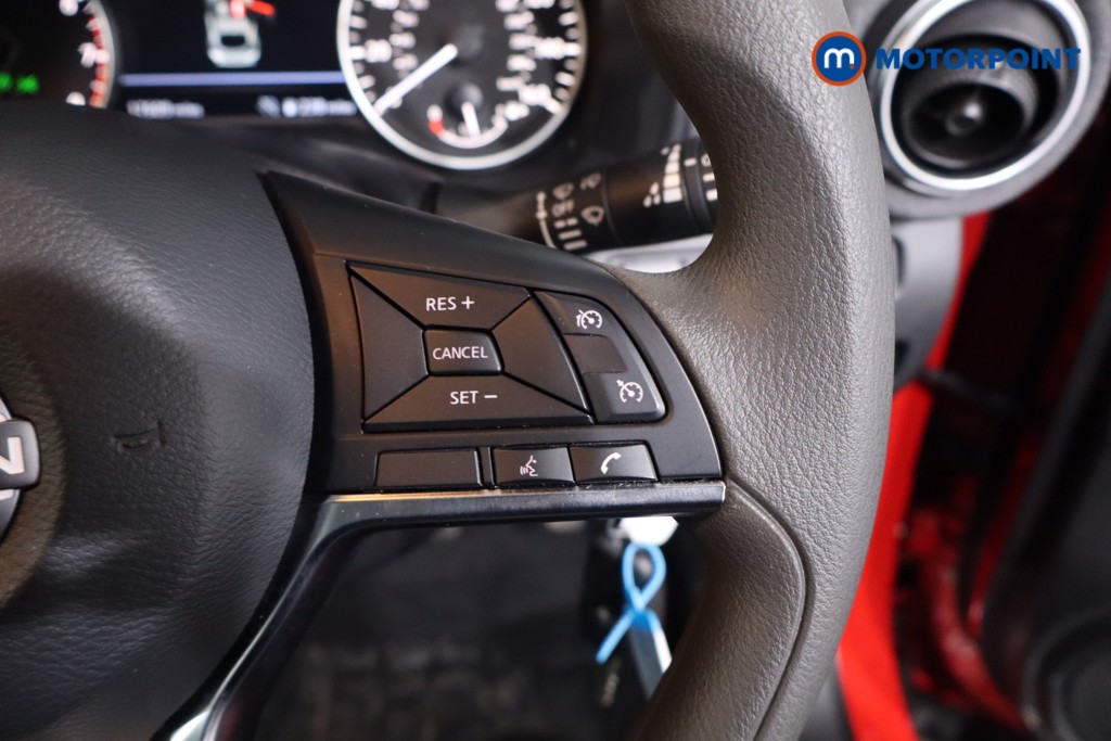 Nissan Juke Acenta Premium Manual Petrol SUV - Stock Number (1629867) - 8th supplementary image