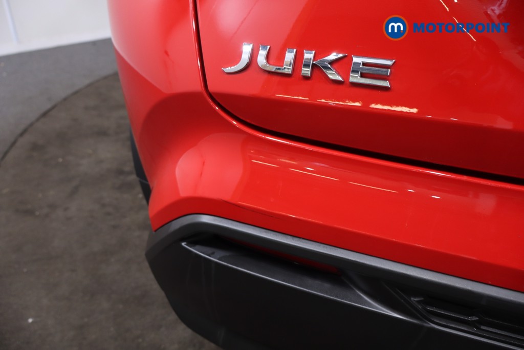 Nissan Juke Acenta Premium Manual Petrol SUV - Stock Number (1629867) - 32nd supplementary image