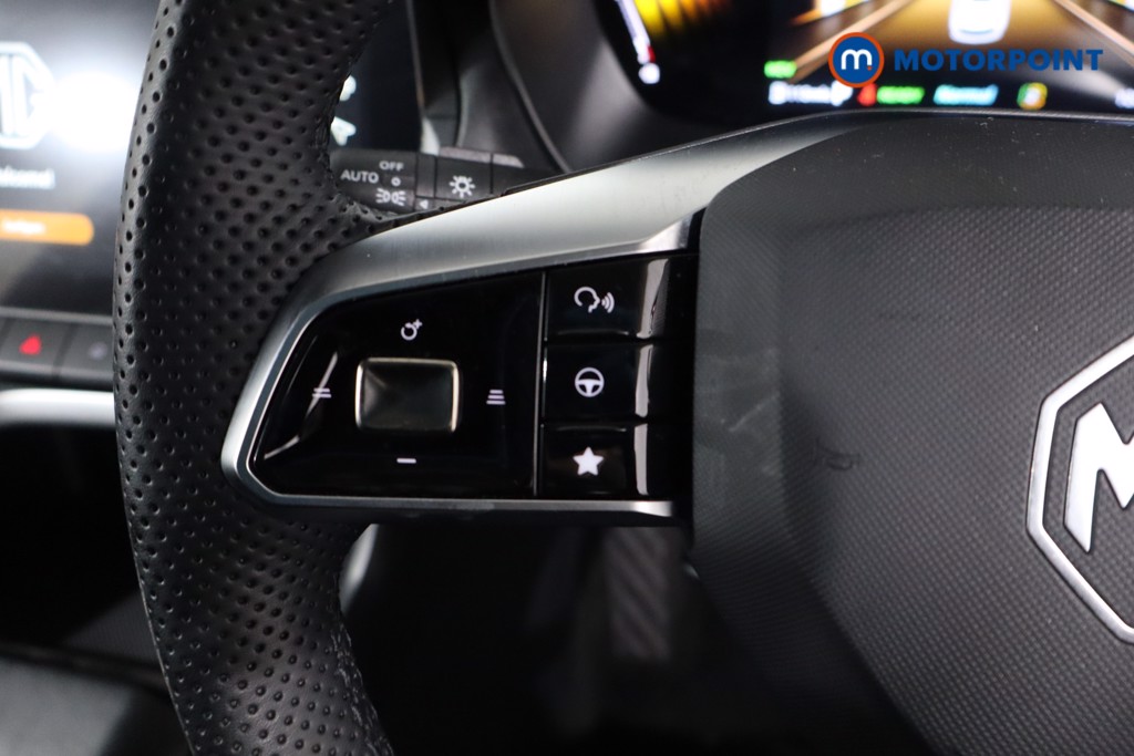 Mg Motor Uk ZS Trophy Automatic Petrol-Electric Hybrid SUV - Stock Number (1629941) - 7th supplementary image