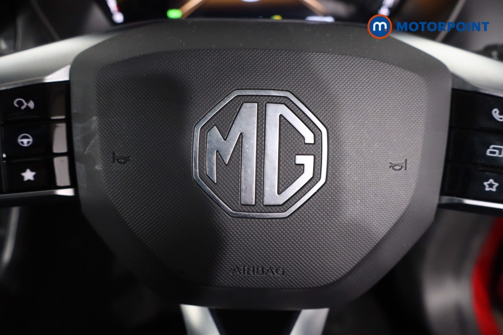 Mg Motor Uk ZS Trophy Automatic Petrol-Electric Hybrid SUV - Stock Number (1629941) - 13th supplementary image