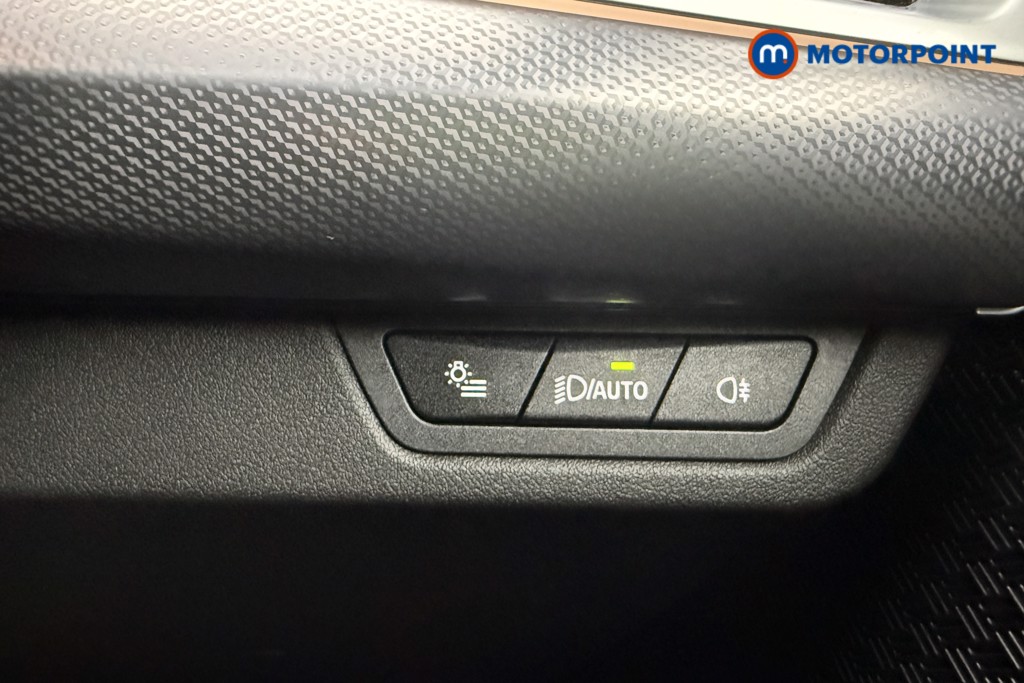 BMW 2 Series M Sport Automatic Petrol Plug-In Hybrid Estate - Stock Number (1630454) - 17th supplementary image