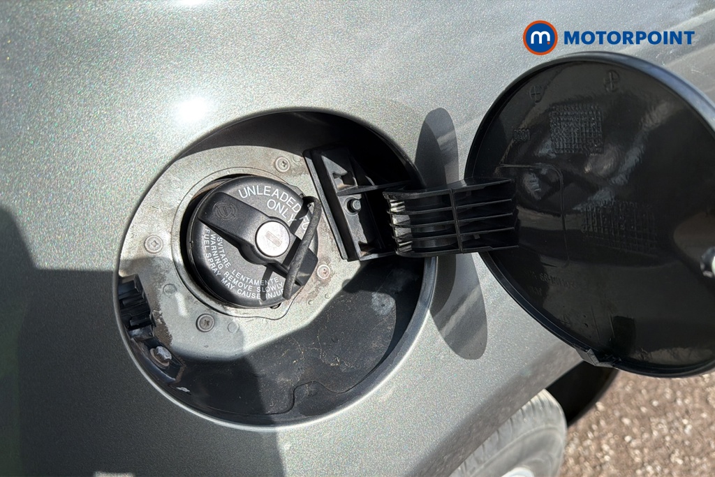 Fiat 500 Pop Star Manual Petrol Hatchback - Stock Number (1630470) - 41st supplementary image