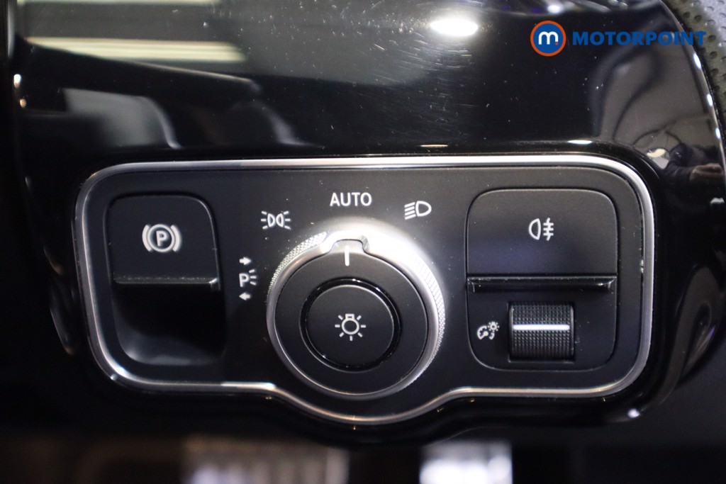 Mercedes-Benz A Class Premium Edition Automatic Petrol Saloon - Stock Number (1630476) - 13th supplementary image