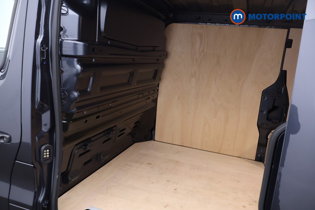 Renault Trafic Extra Sport Manual Diesel Panel Van - Stock Number (1630482) - 22nd supplementary image