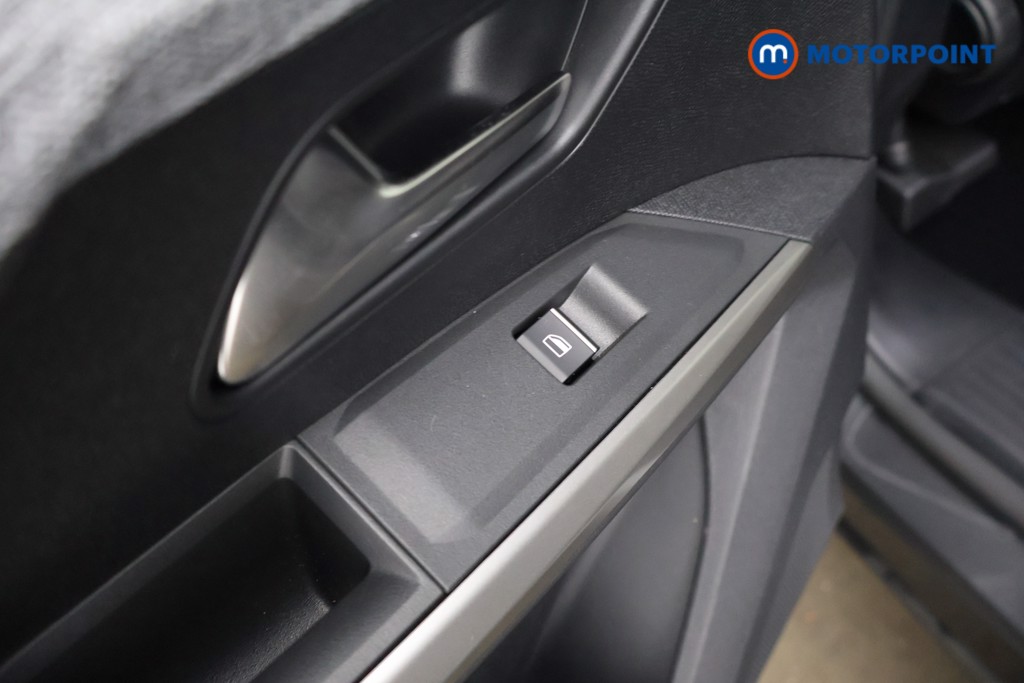 Peugeot 5008 GT Automatic Petrol SUV - Stock Number (1630502) - 30th supplementary image