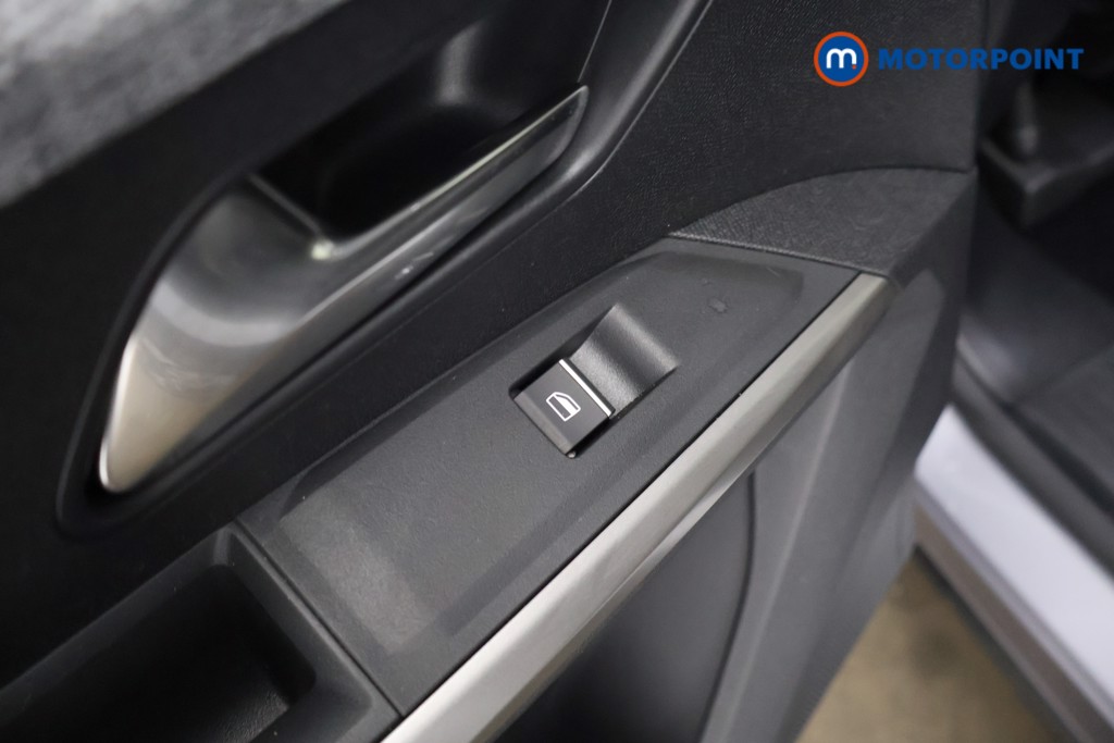 Peugeot 5008 GT Automatic Petrol SUV - Stock Number (1630505) - 30th supplementary image