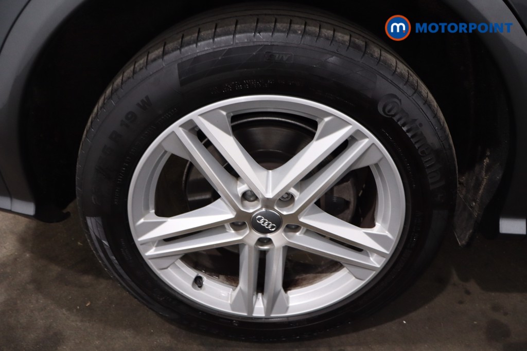 Audi Q5 S Line Automatic Petrol Plug-In Hybrid SUV - Stock Number (1630628) - 9th supplementary image