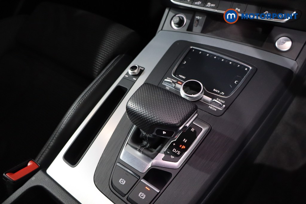 Audi Q5 S Line Automatic Petrol Plug-In Hybrid SUV - Stock Number (1630628) - 23rd supplementary image