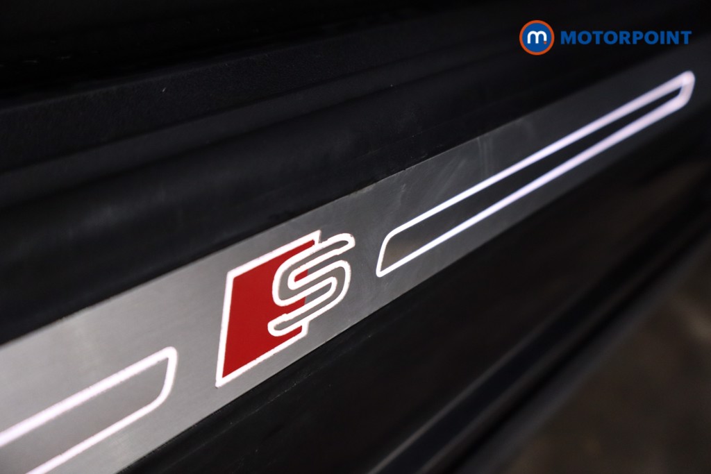 Audi Q5 S Line Automatic Petrol Plug-In Hybrid SUV - Stock Number (1630628) - 27th supplementary image