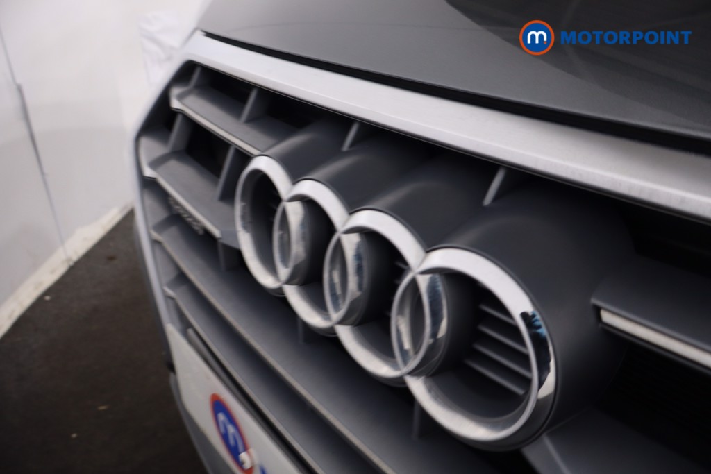 Audi Q5 S Line Automatic Petrol Plug-In Hybrid SUV - Stock Number (1630628) - 36th supplementary image