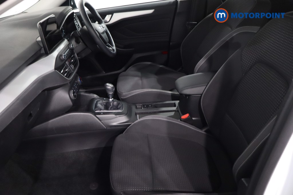 Ford Focus Zetec Manual Petrol Hatchback - Stock Number (1630641) - 4th supplementary image