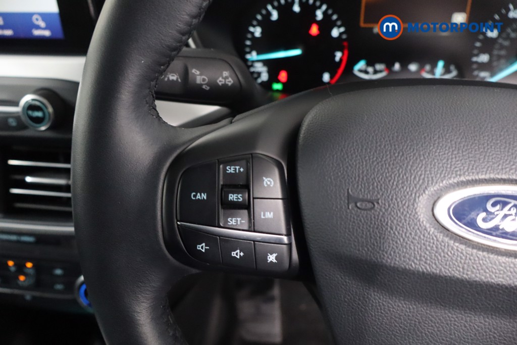Ford Focus Zetec Manual Petrol Hatchback - Stock Number (1630641) - 7th supplementary image