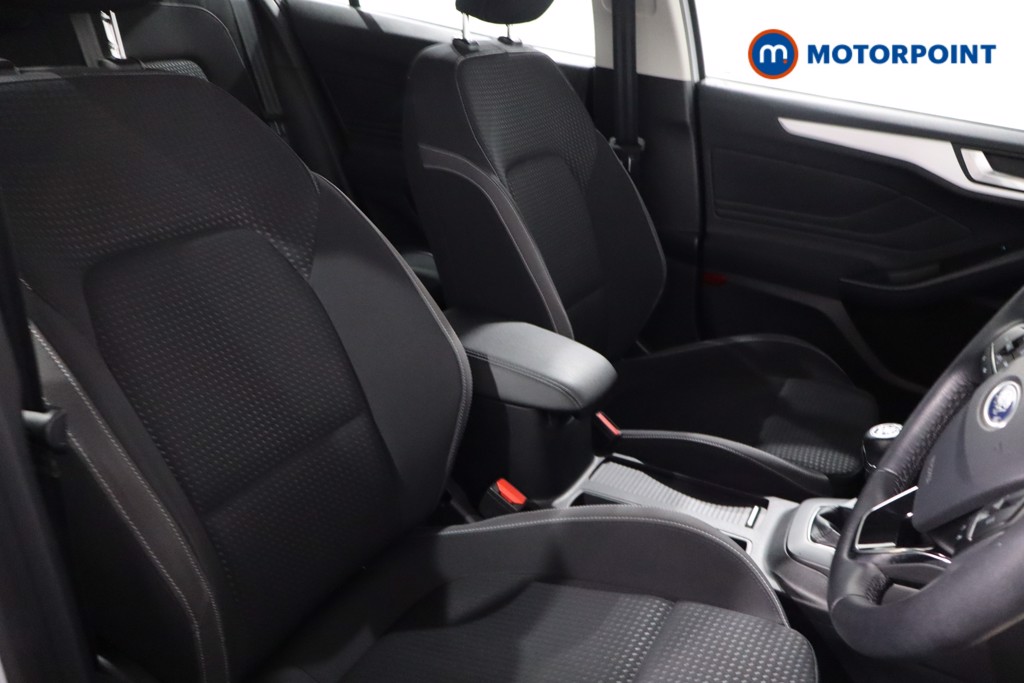 Ford Focus Zetec Manual Petrol Hatchback - Stock Number (1630641) - 21st supplementary image