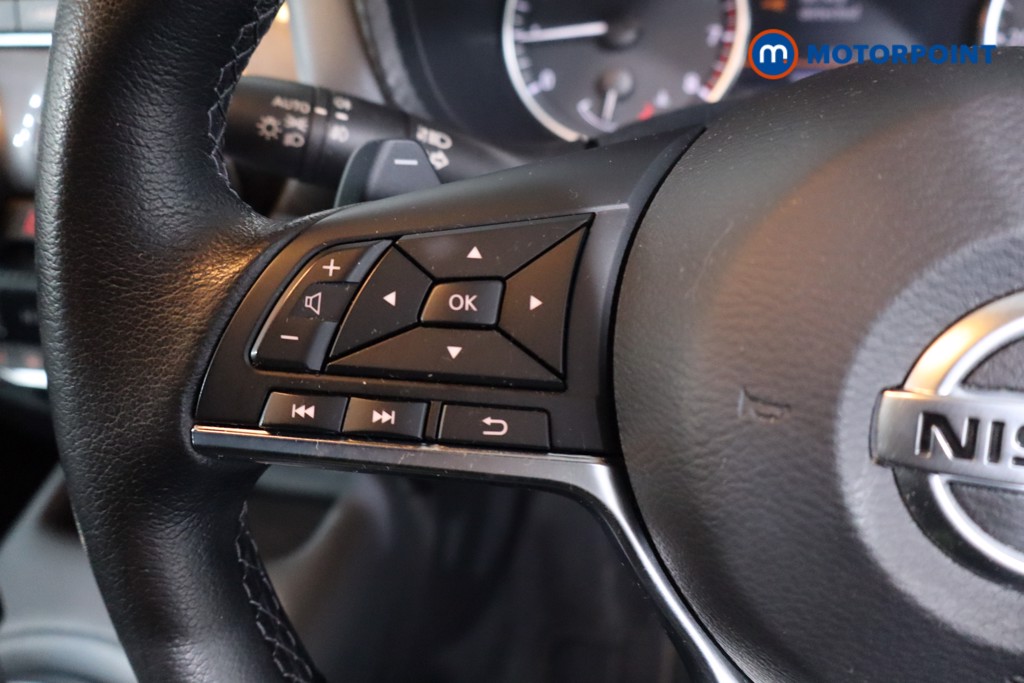 Nissan Juke Tekna Automatic Petrol SUV - Stock Number (1630791) - 7th supplementary image