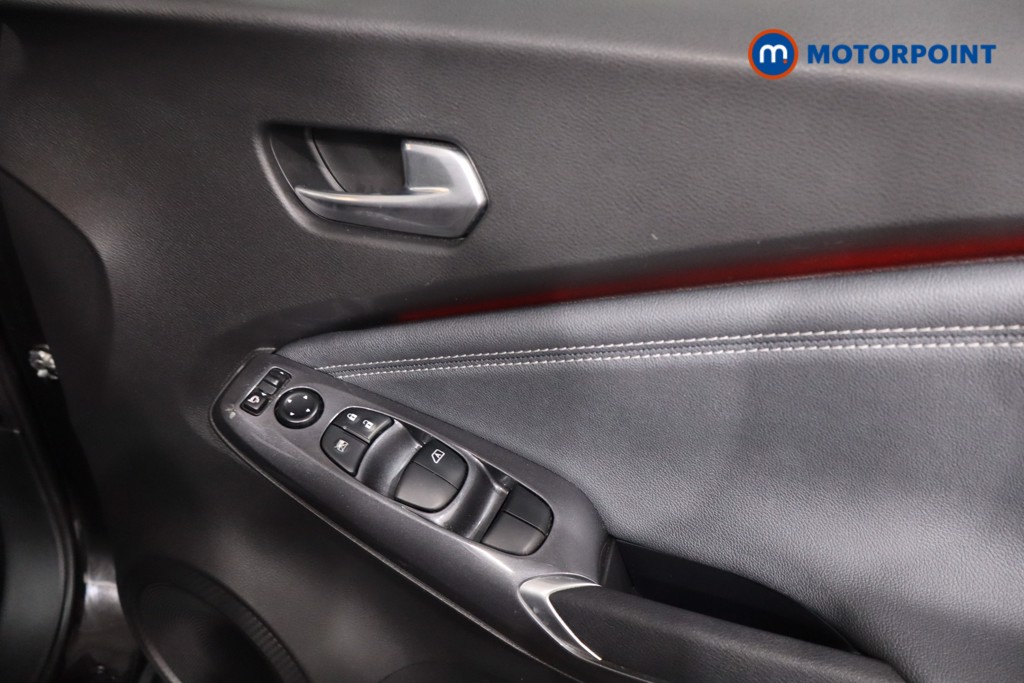 Nissan Juke Tekna Automatic Petrol SUV - Stock Number (1630791) - 25th supplementary image