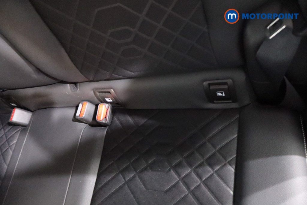 Nissan Juke Tekna Automatic Petrol SUV - Stock Number (1630791) - 27th supplementary image