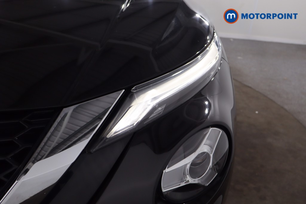 Nissan Juke Tekna Automatic Petrol SUV - Stock Number (1630791) - 32nd supplementary image