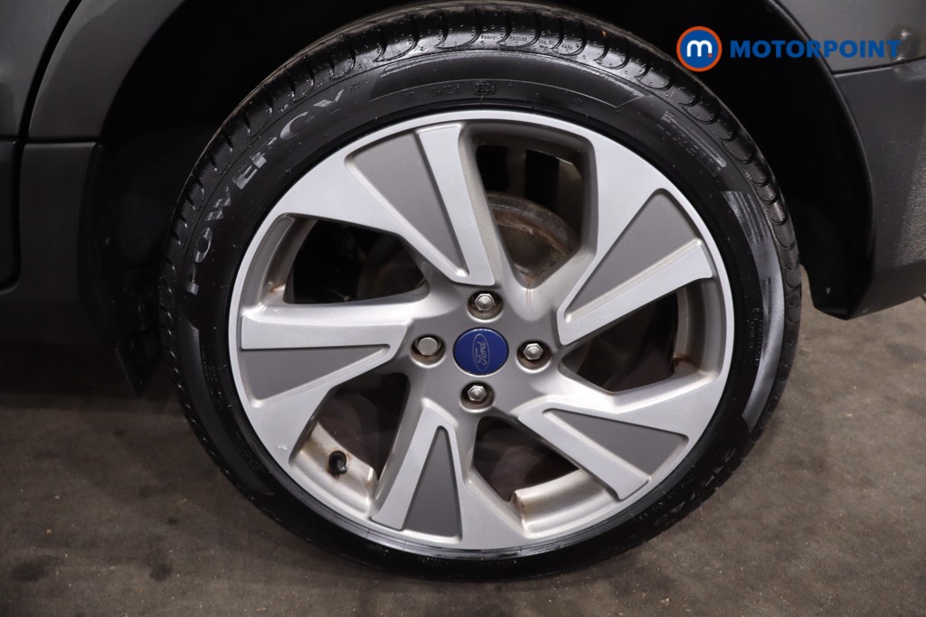 Ford Ecosport Titanium Manual Petrol SUV - Stock Number (1630839) - 12th supplementary image