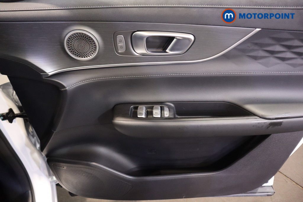 Chery Tiggo 8 Summit Automatic Petrol Plug-In Hybrid SUV - Stock Number (1630877) - 9th supplementary image