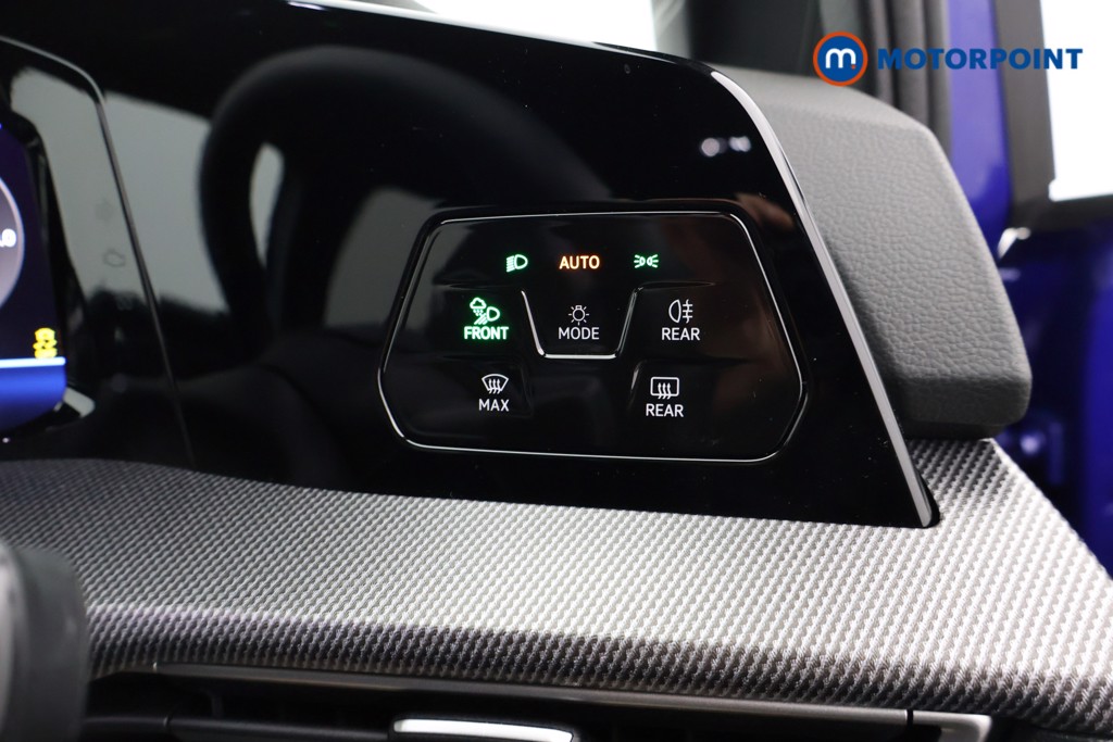 Volkswagen Golf R Automatic Petrol Hatchback - Stock Number (1630886) - 13th supplementary image