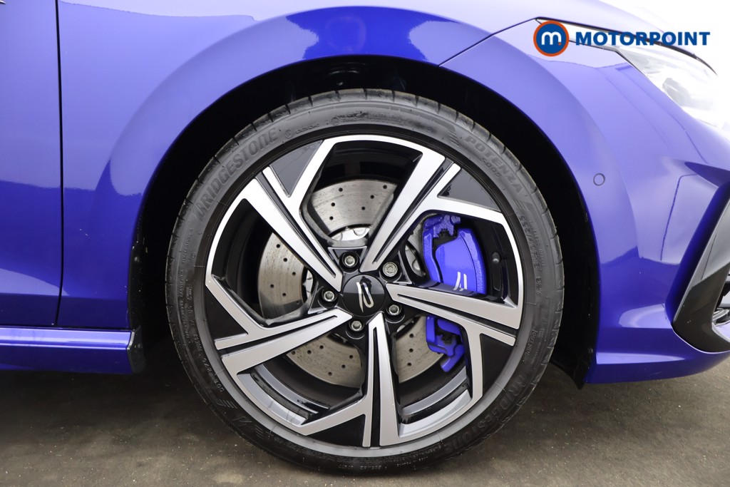 Volkswagen Golf R Automatic Petrol Hatchback - Stock Number (1630886) - 1st supplementary image