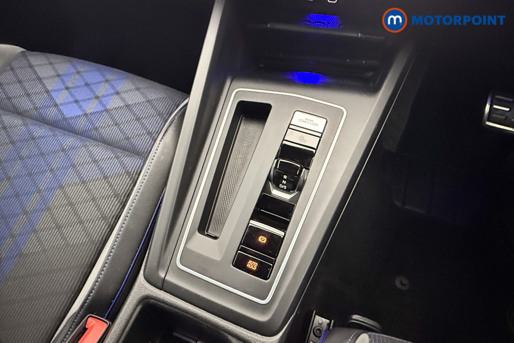 Volkswagen Golf R Automatic Petrol Hatchback - Stock Number (1630891) - 6th supplementary image